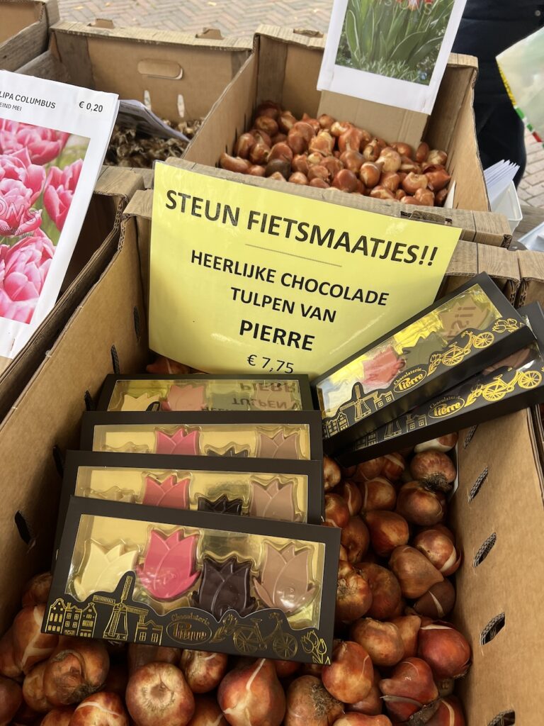 Bollenmarkt 2026 chocolade tulpen van Pierre