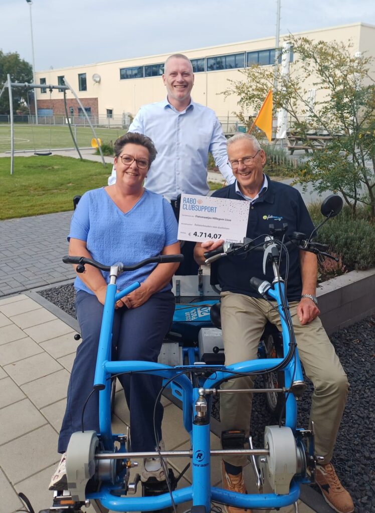 Rabo ClubSupport reikt cheque uit van € 4.714,07 voor de actie in 2026