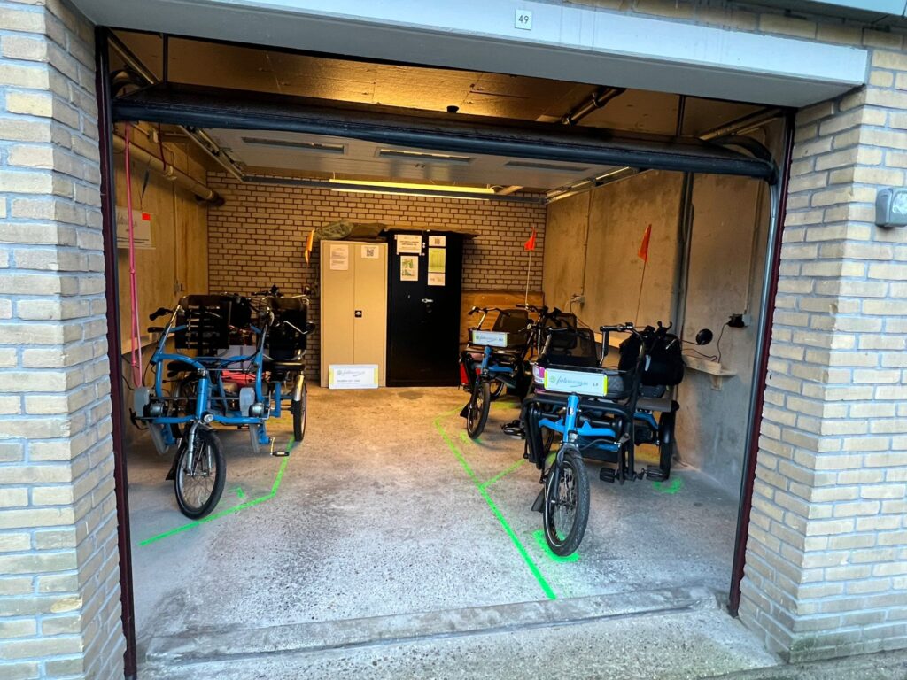 Stalling aan Rembrandtplein met 3 duofietsen